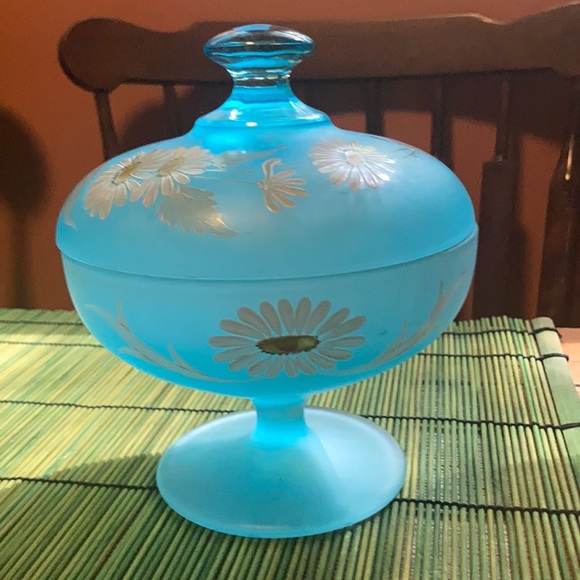 Vintage blue frosted candy dish - Picture 2 of 9